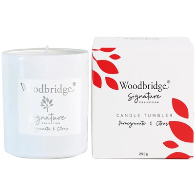 Woodbridge Signature scented candle in glass - Pomegranate Citrus 250 g