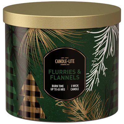 Christmas scented natural candle Candle-lite Everyday 396 g - Flurries & Flannels