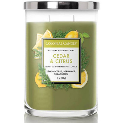 Bougie parfumée soja aux huiles essentielles Cedar Citrus Colonial Candle