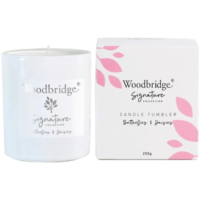 Woodbridge Signature scented candle in glass - Butterflies on Daisies 250 g